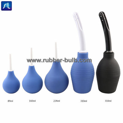Bộ bóng đèn silicone màu đen 7.6oz Dụng cụ thụt rửa hậu môn sạch cho nam giới nữ với vòi 19,7 inch + 4 vòi có thể thay thế (Đen)